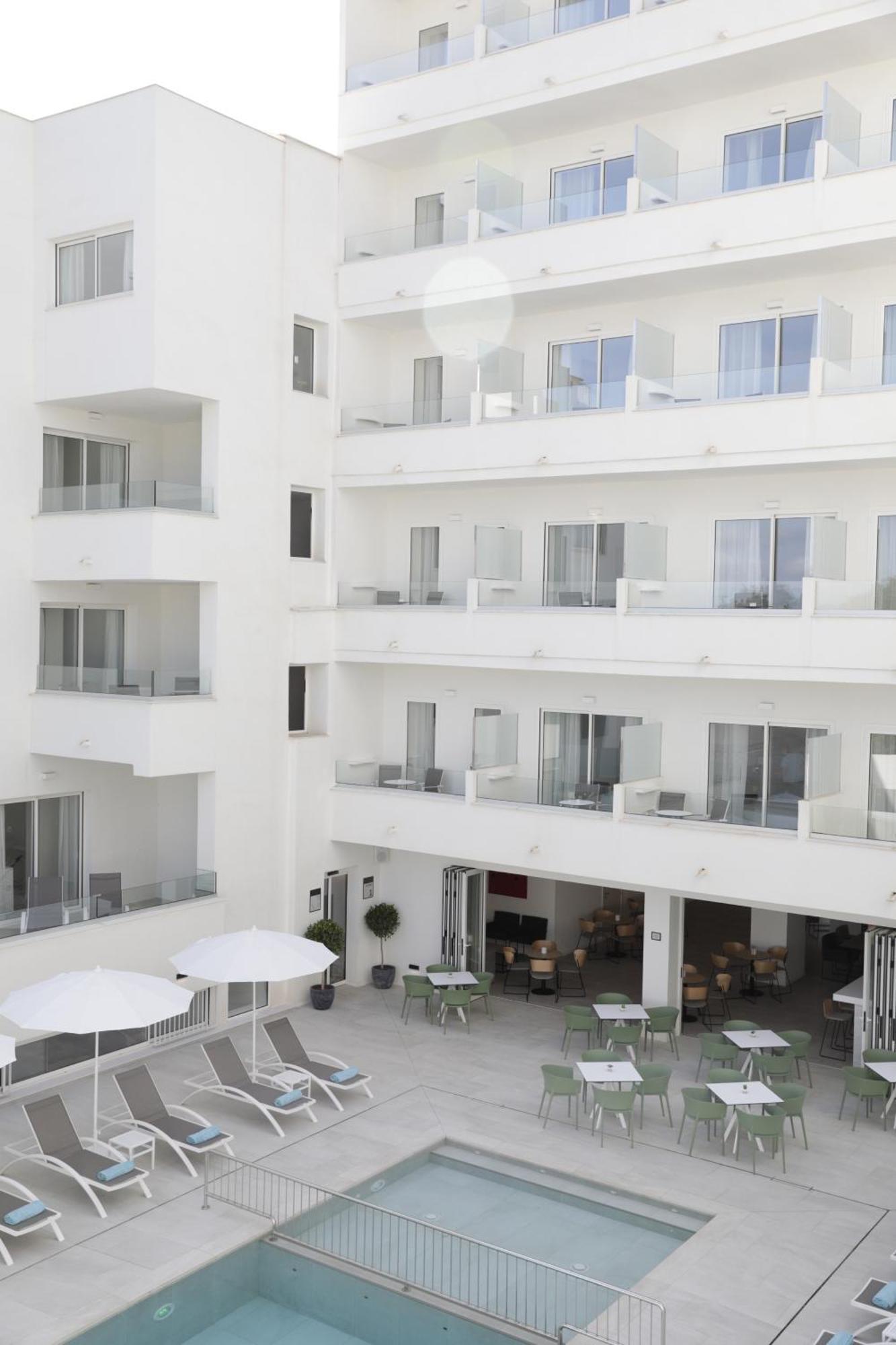 Aparthotel Marina Drach Порто Кристо Экстерьер фото